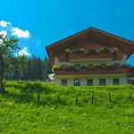 Hausebengut Agroturismo *