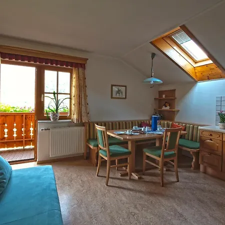 Hausebengut Bauernhof