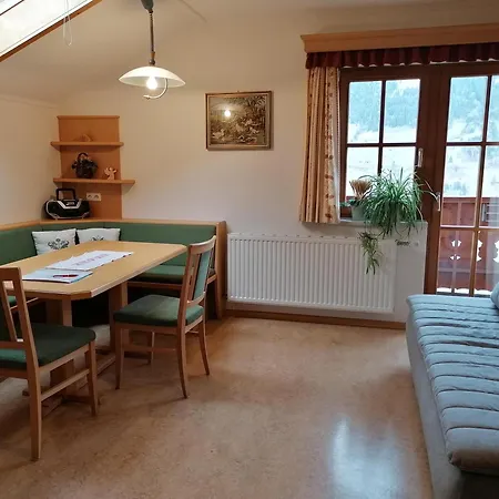 Çiftlik konaklama Hausebengut